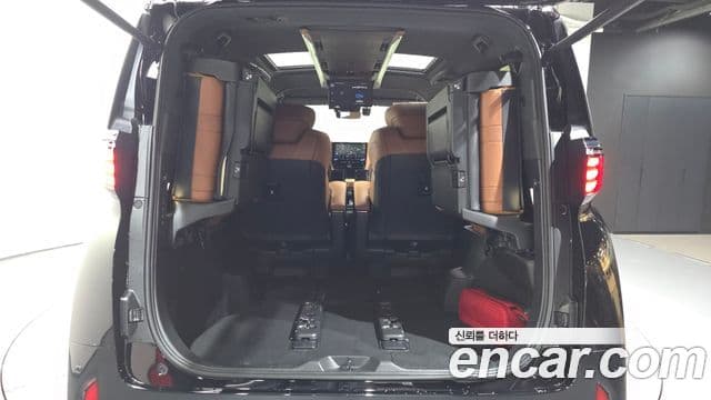 Toyota Alphard 2025 — Фото 20/20