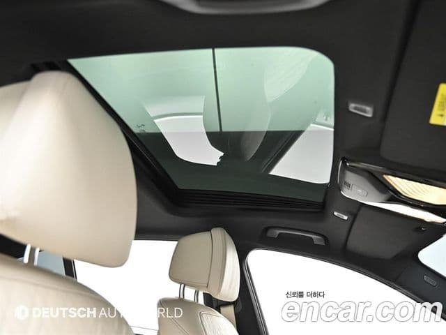 BMW 5 Series 2020 — ფოტო 18/20