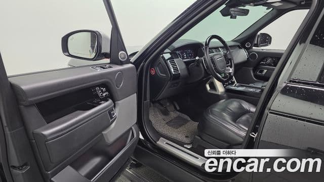Land Rover Range Rover 2018 — ფოტო 10/20