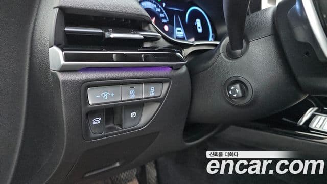 Genesis Electrified G80 2021 — Şəkil 18/20