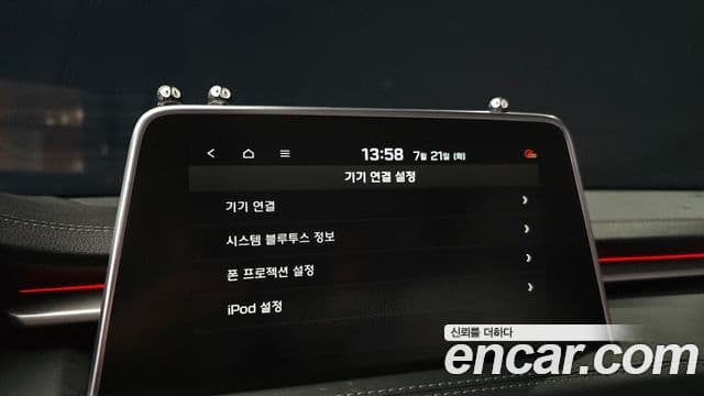 Genesis G70 2018 — ფოტო 30/34