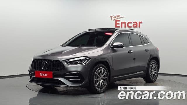 Mercedes-Benz GLA-Class 2022 — ფოტო 11/20