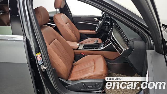Audi A6 2021 — Şəkil 12/34