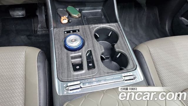 Kia Carnival 2025 — Şəkil 9/20
