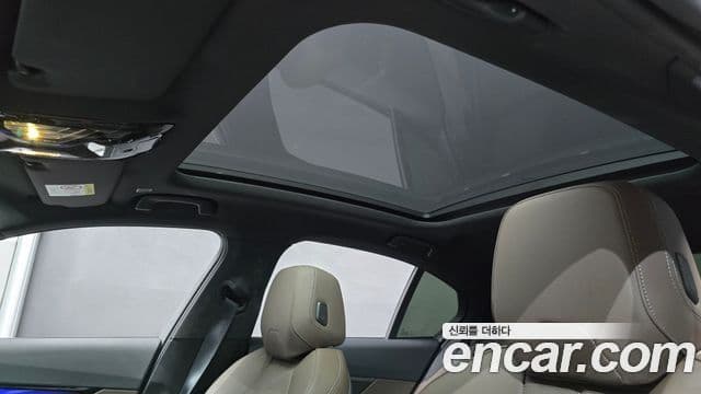 BMW 5 Series 2024 — Photo 6/30
