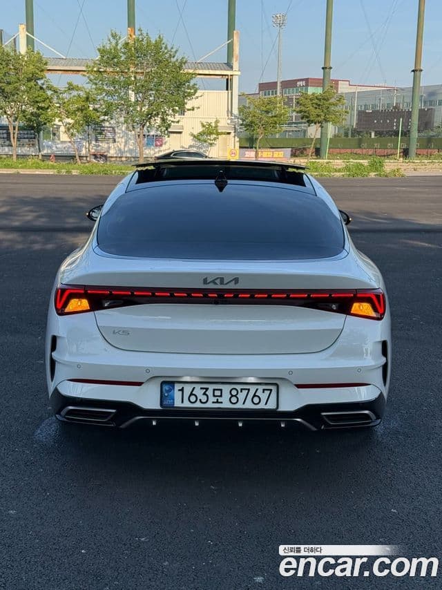 Kia K5 2022 — ფოტო 1/14