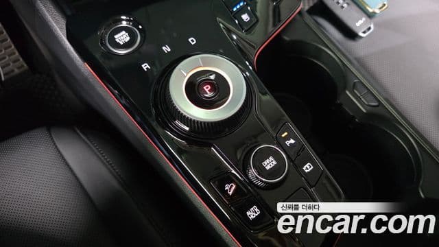 Kia Sportage 2022 — Şəkil 9/20