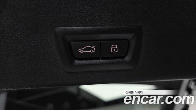 BMW X6 2024 — Photo 18/36