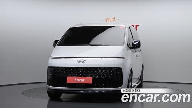 Hyundai Staria 2025 — ფოტო 3/20