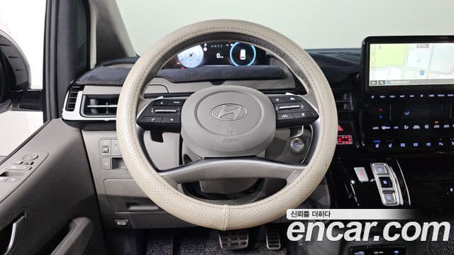 Hyundai Staria 2025 — ფოტო 13/20
