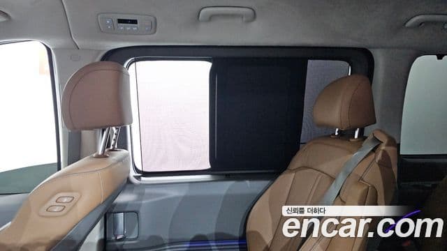 Hyundai Staria 2025 — ფოტო 16/20