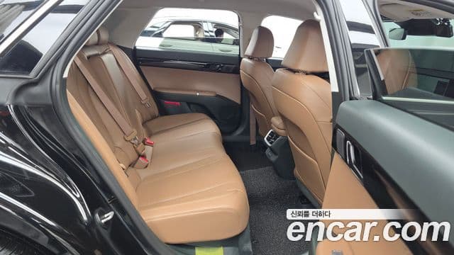 Hyundai Grandeur 2023 — Şəkil 12/20