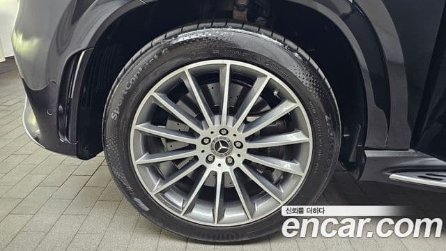 Mercedes-Benz GLE-Class 2023 — Фото 5/20