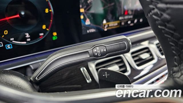 Mercedes-Benz GLE-Class 2023 — Фото 9/20