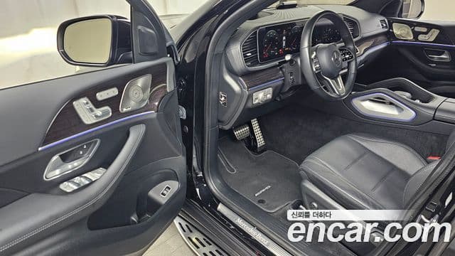 Mercedes-Benz GLE-Class 2023 — Фото 10/20