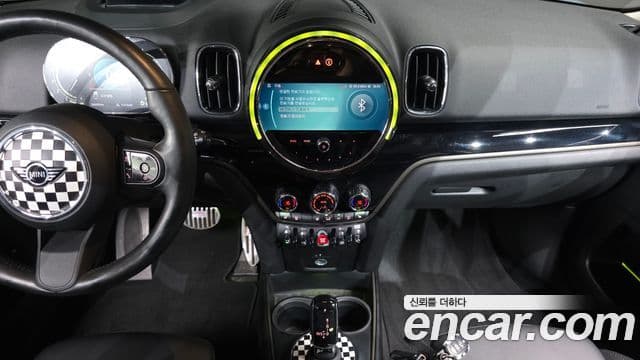 Mini Cooper Countryman 2023 — Şəkil 13/20