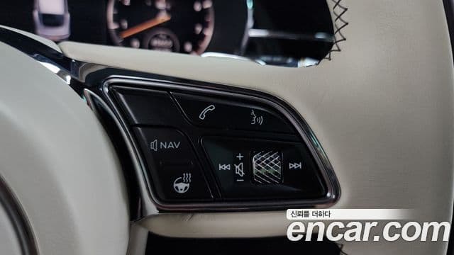 Bentley Continental GT 2021 — ფოტო 15/20