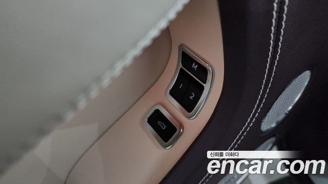 Bentley Continental GT 2021 — Photo 30/32