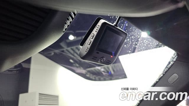 Mercedes-Benz GLC-Class 2024 — Photo 6/38