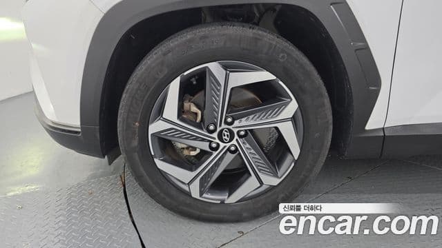 Hyundai The New Tucson 2021 — ფოტო 5/20