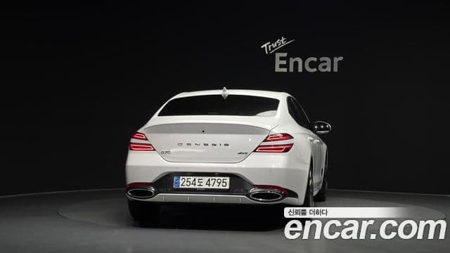 Genesis G70 2023 — Photo 29/32