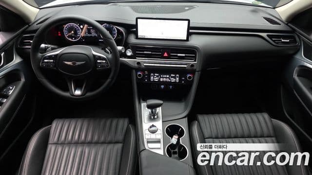 Genesis G70 2023 — Photo 2/32