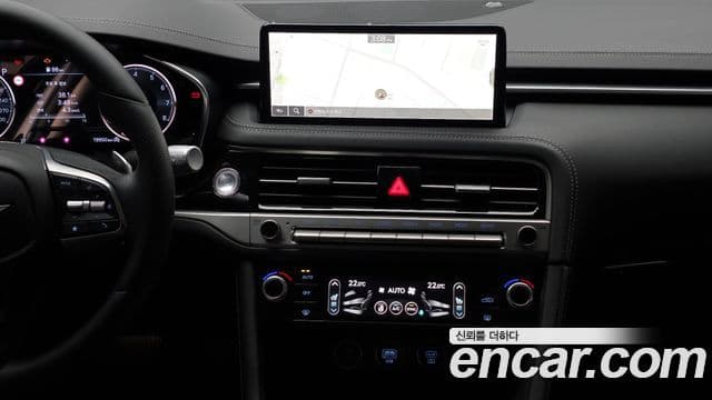 Genesis G70 2023 — Photo 23/32