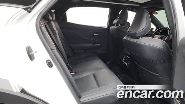 Toyota Crown Crossover 2024 — Şəkil 11/20