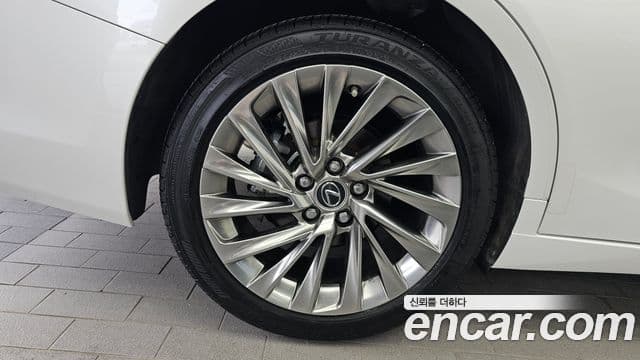 Lexus ES300h 2025 — Şəkil 5/20