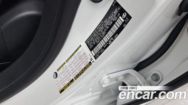 Lexus ES300h 2025 — Photo 25/38