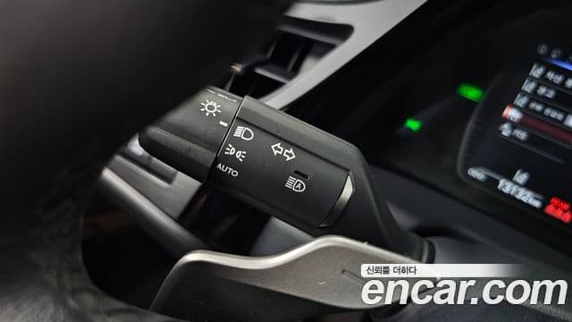 Lexus ES300h 2025 — Photo 38/38