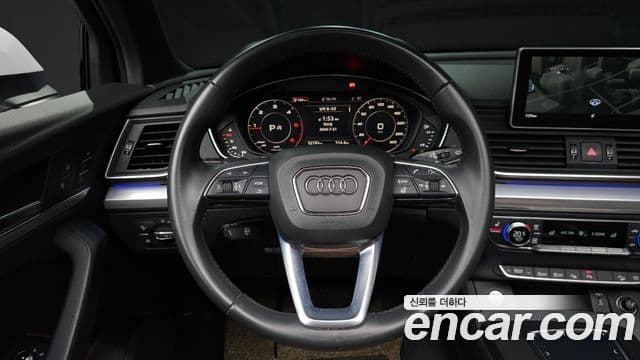 Audi Q5 2020 — Şəkil 12/20