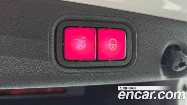 Mercedes-Benz E-Class 2020 — Şəkil 17/20