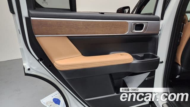 Hyundai Santa Fe 2024 — Photo 16/35