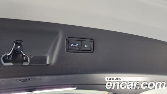 Hyundai Santa Fe 2024 — Photo 26/35