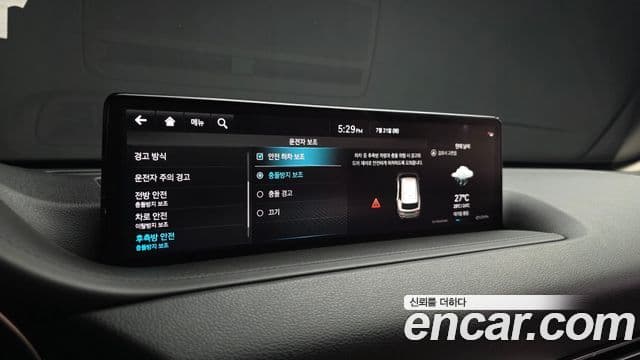 Genesis GV80 2021 — ფოტო 16/20