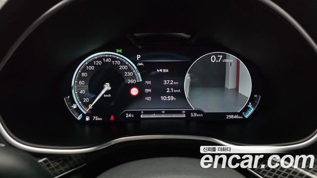 Genesis Electrified G80 2022 — Şəkil 8/20