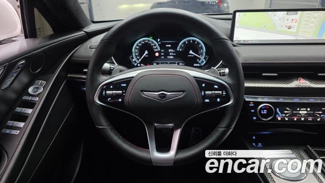 Genesis Electrified G80 2022 — Şəkil 13/20