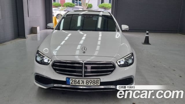 Mercedes-Benz E-Class 2022 — Şəkil 2/18