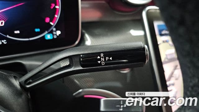 Mercedes-Benz C-Class 2023 — ფოტო 9/20