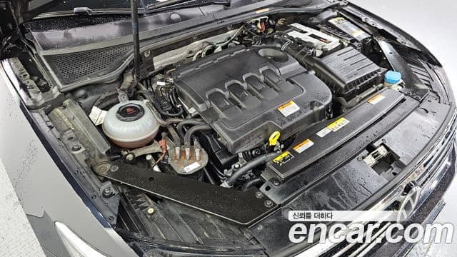 Volkswagen Passat GT 2021 — Şəkil 6/20