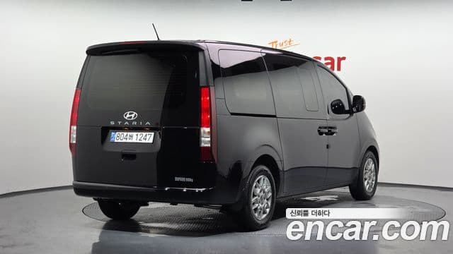 Hyundai Staria 2025 — ფოტო 2/20