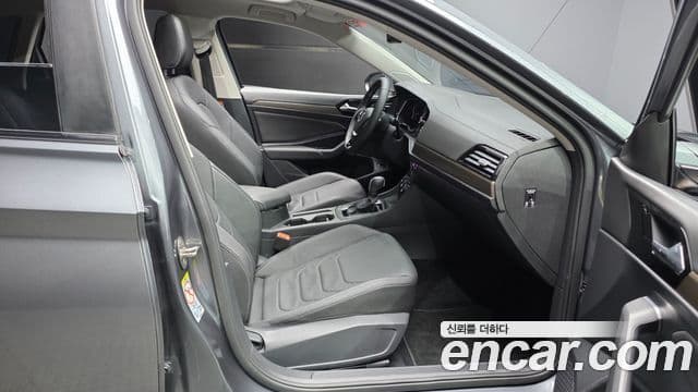Volkswagen Jetta 2021 — Şəkil 11/20