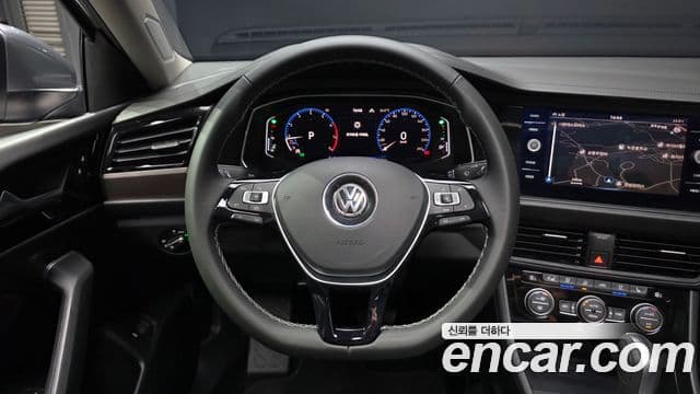 Volkswagen Jetta 2021 — Şəkil 13/20