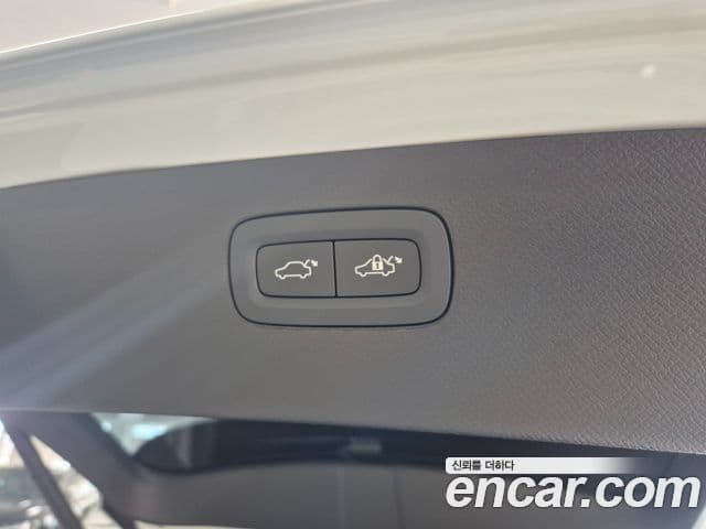 Volvo XC90 2025 — Şəkil 19/20