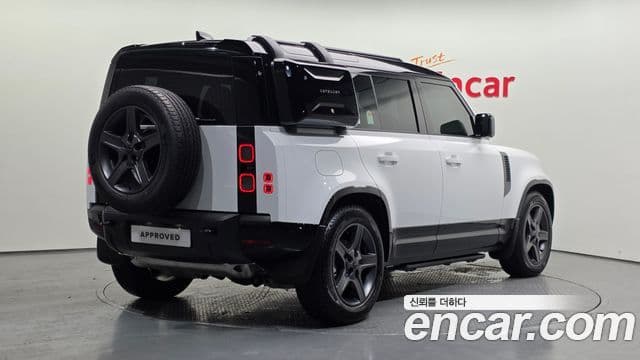 Land Rover Defender 2026 — ფოტო 2/20