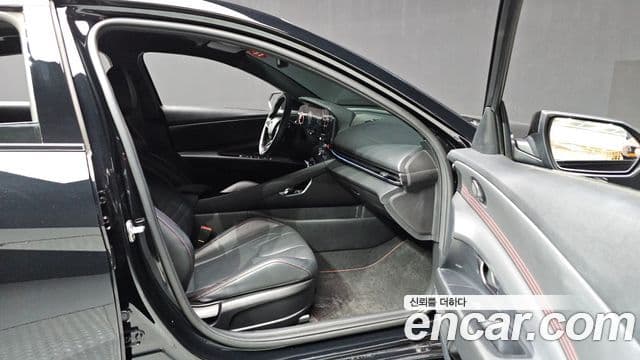 Hyundai Avante 2021 — ფოტო 18/20
