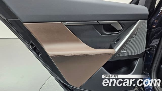 BMW 5 Series 2025 — Photo 5/34