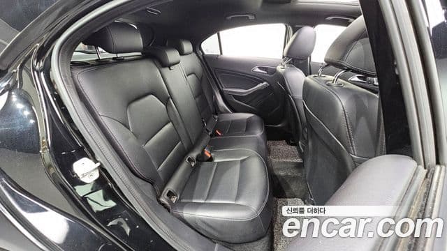 Mercedes-Benz A-Class 2018 — Şəkil 3/20