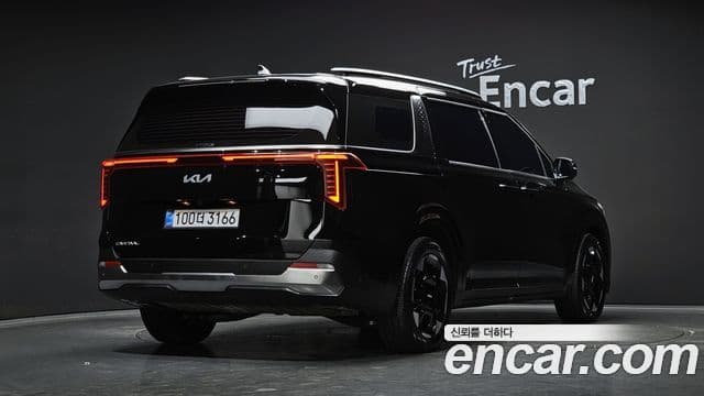 Kia Carnival 2025 — ფოტო 2/20